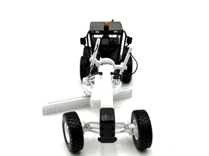 1/50 Komatsu GD655 2005 White