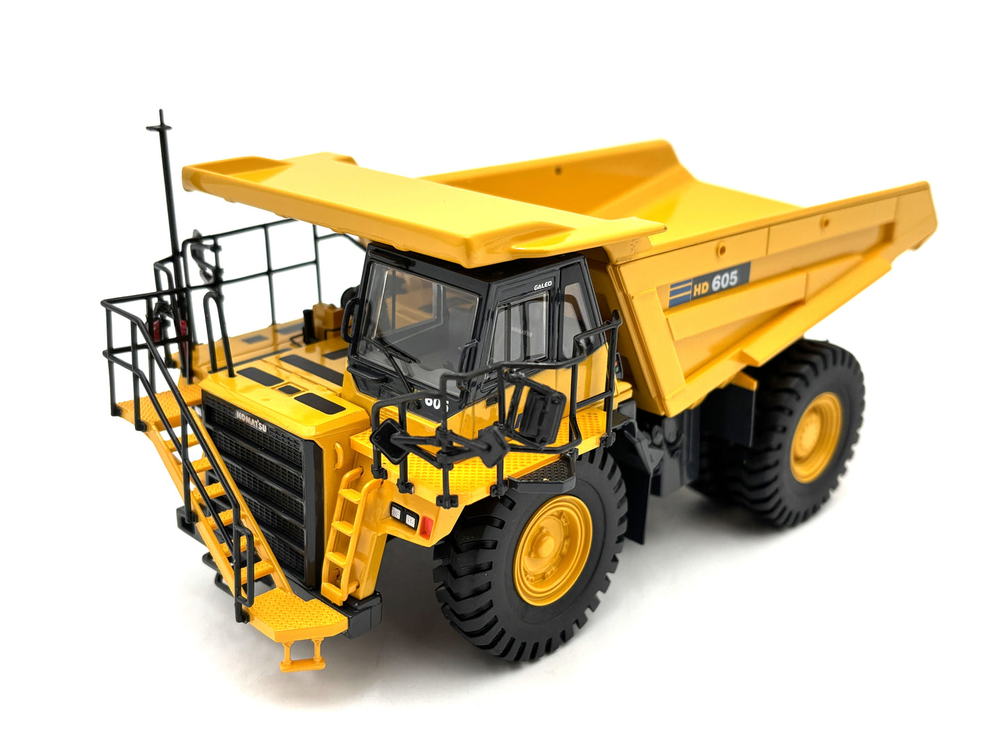 1/50 Komatsu HD605 Rock Truck