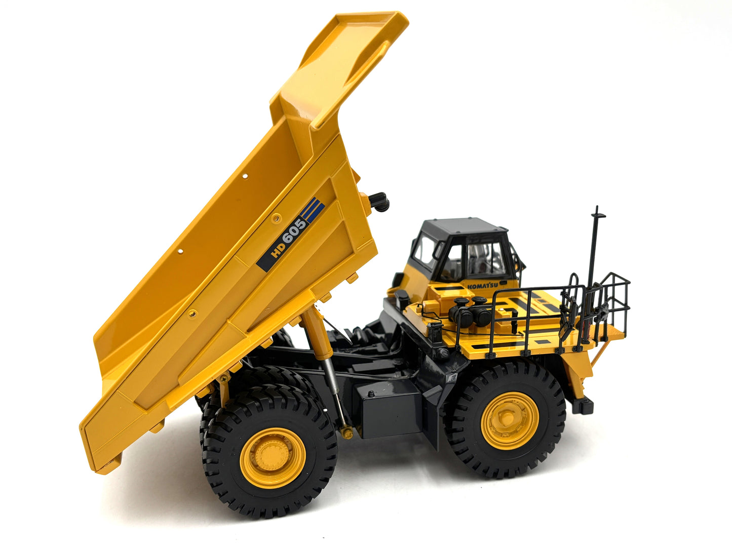 1/50 Komatsu HD605 Rock Truck