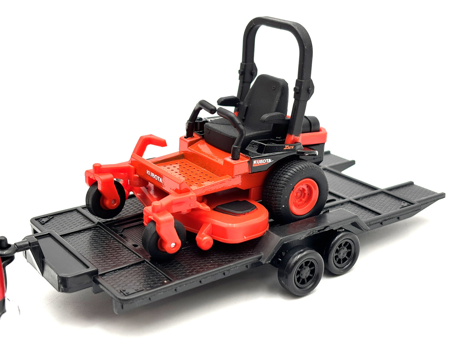 1/32 Kubota Z700 with Chevrolet Pick-up