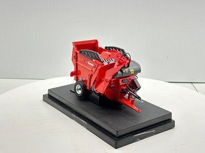 1/32 Kuhn Primor 3570 M