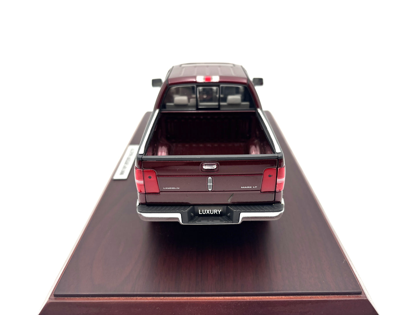 1/24 Lincoln Mark LT