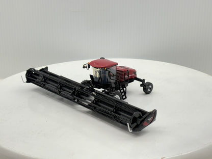 1/64 MacDon M1240