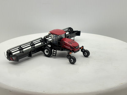 1/64 MacDon M1240