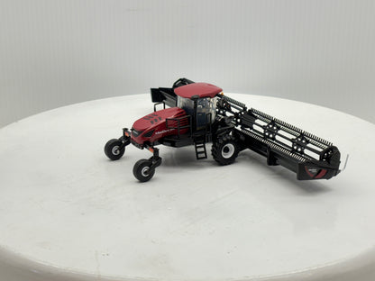 1/64 MacDon M1240