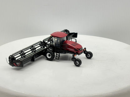 1/64 MacDon M1240