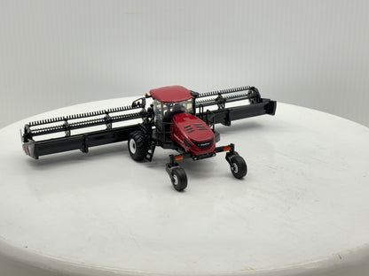 1/64 MacDon M1240