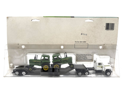 1/64 Mack John Deere Hauling Set
