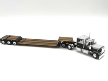 1/64 Mack Super-Liner with Fortaine Renegade