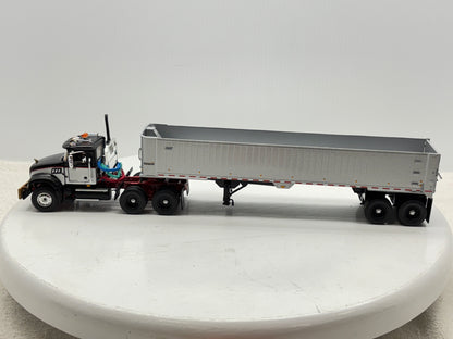 1/50 Mack Granite MP (Silver-Black)