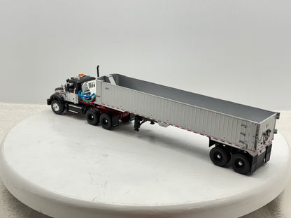1/50 Mack Granite MP (Silver-Black)