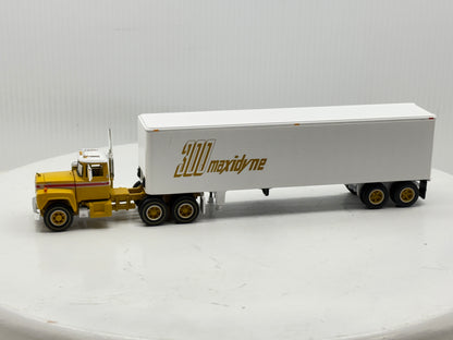 1/64 Mack R-Model Day Cab 125th