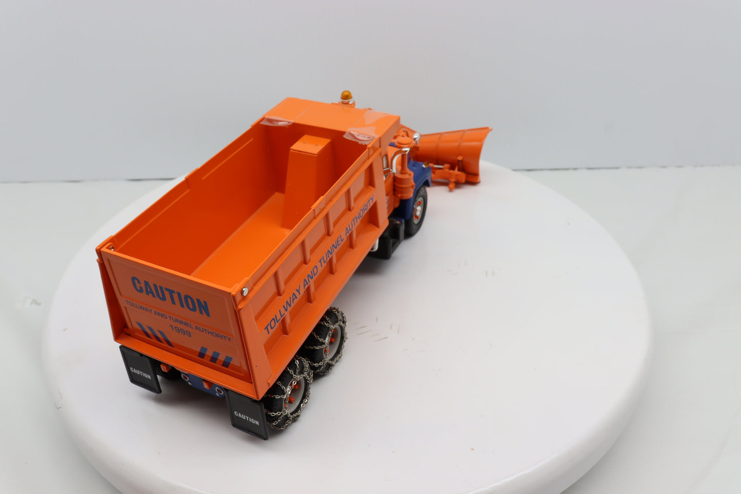 1/34 Mack R