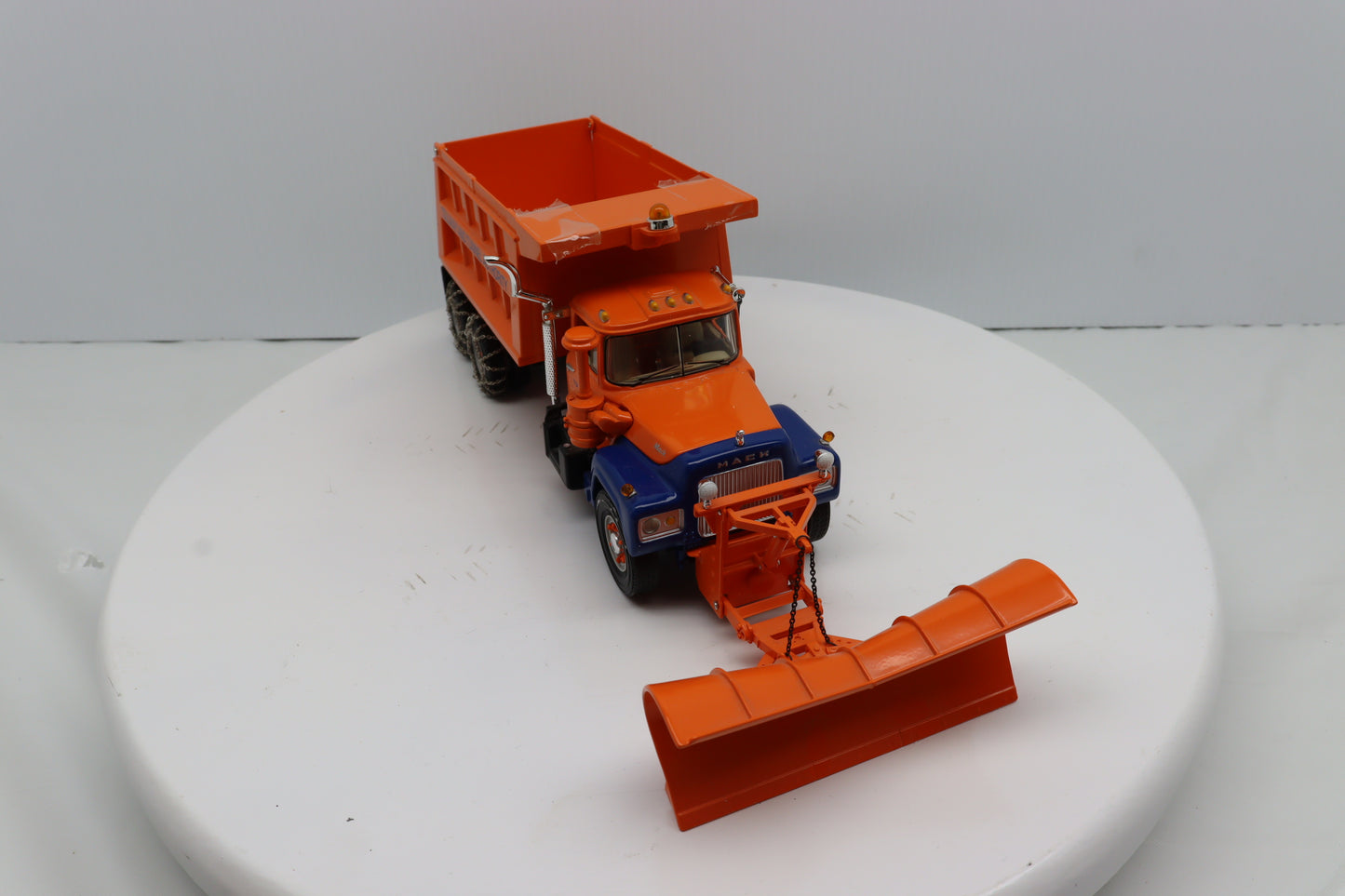 1/34 Mack R