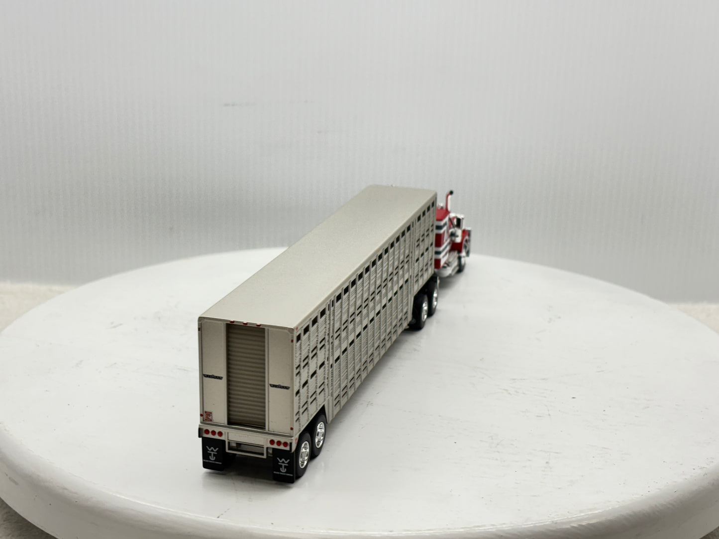 1/64 Mack Super-Liner Midroof