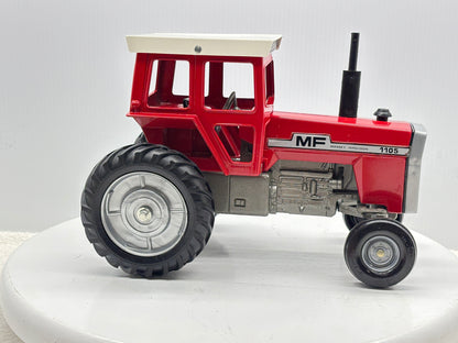 1/16 Massey-Fergusson 1105