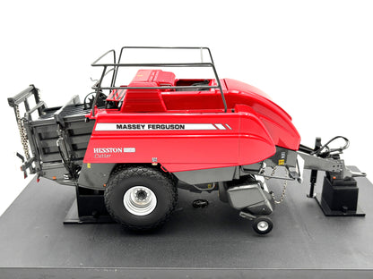 1/32 Massey Feguson 2190 Hesston