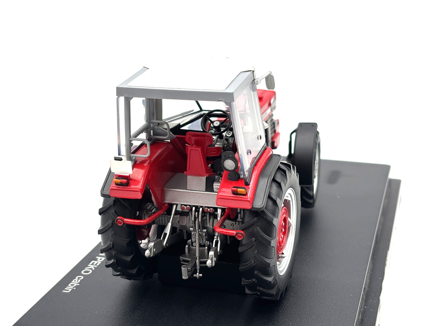 1/32 Massey Ferguson 1080 4WD with Cab