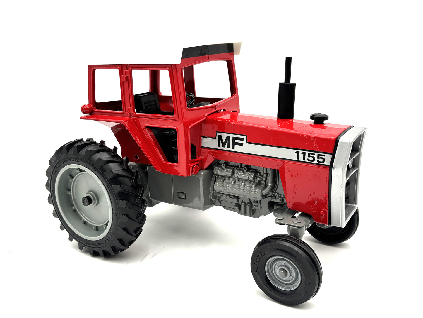 1/16 Massey Ferguson 1155