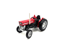 1/32 Massey Ferguson 135