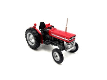 1/32 Massey Ferguson 135