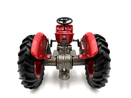 1/16 Massey Ferguson 135 Heritage