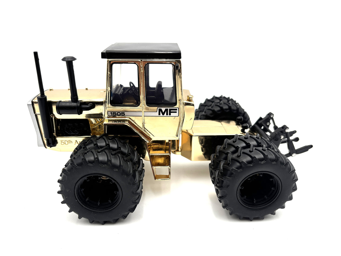 1/32 Massey Ferguson 1505 Gold Chase