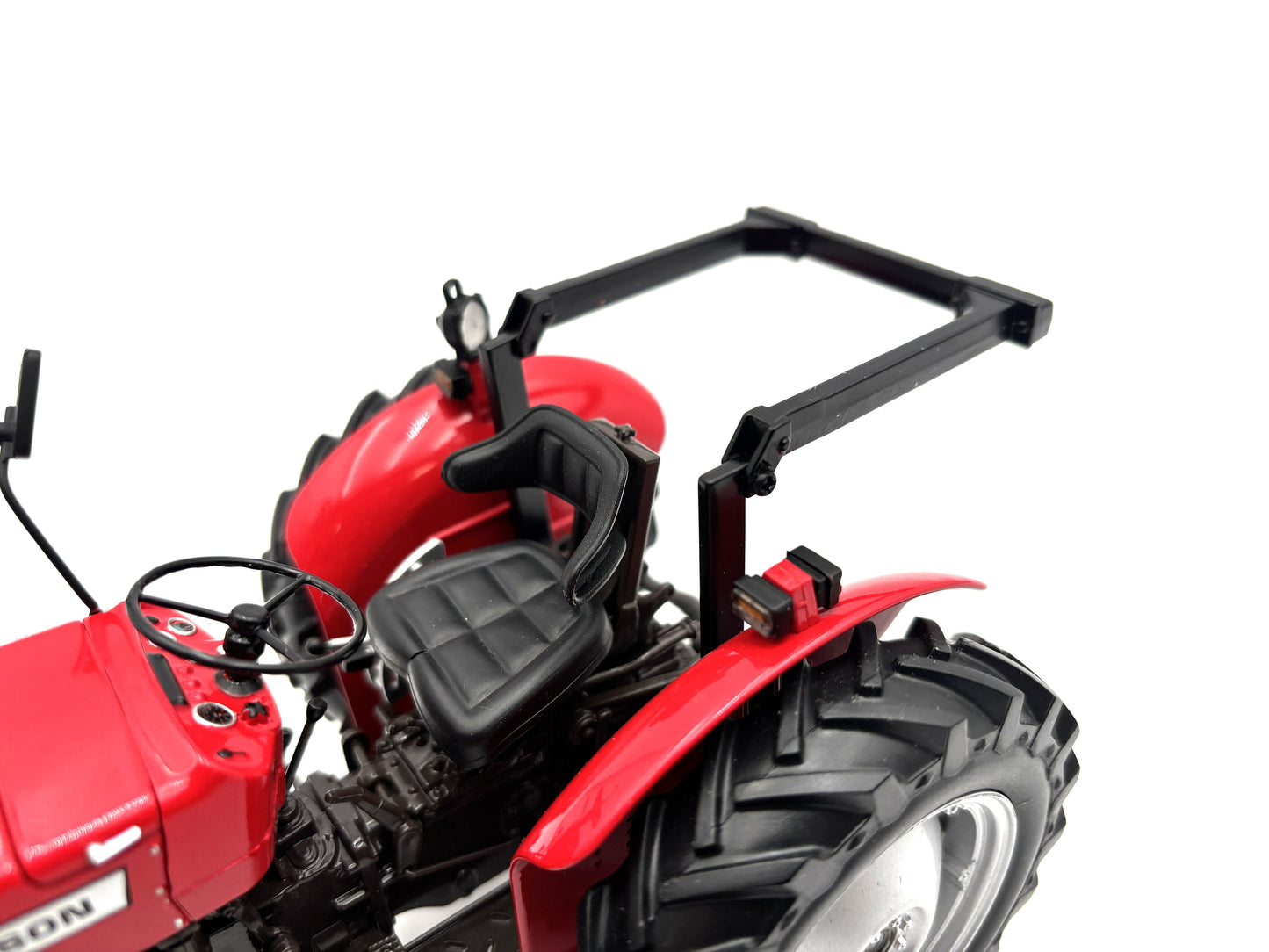 1/16 Massey Ferguson 230 Low Profile