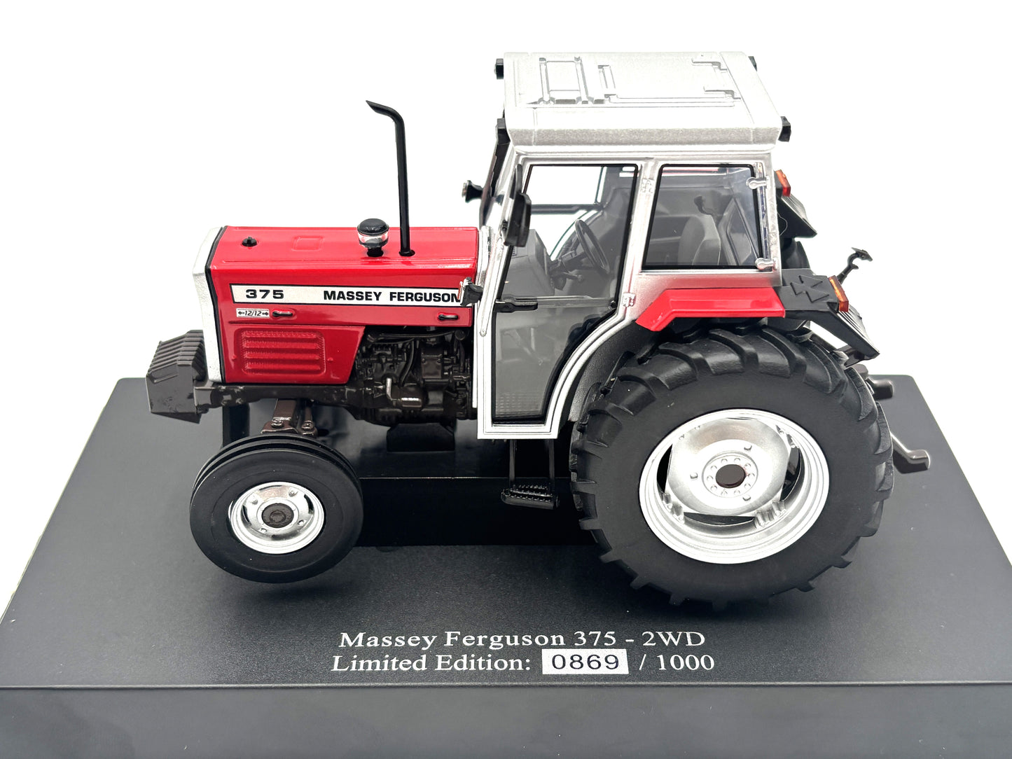1/32 Massey Ferguson 375-2WD