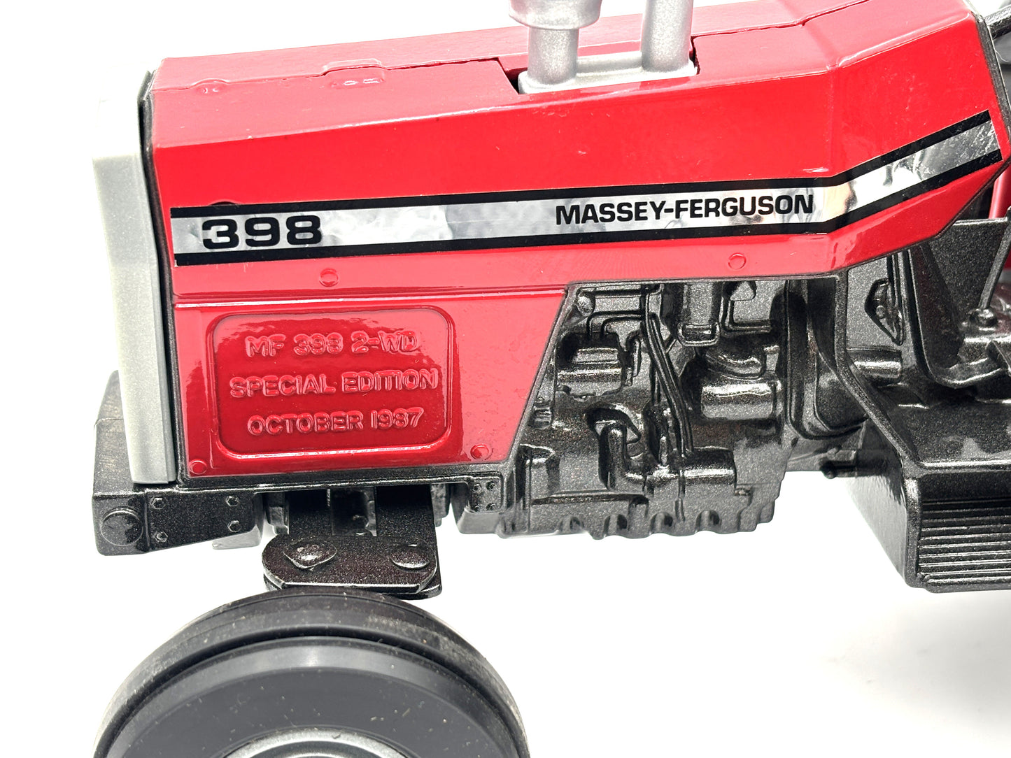 1/16 Massey Ferguson 398 Special Edition