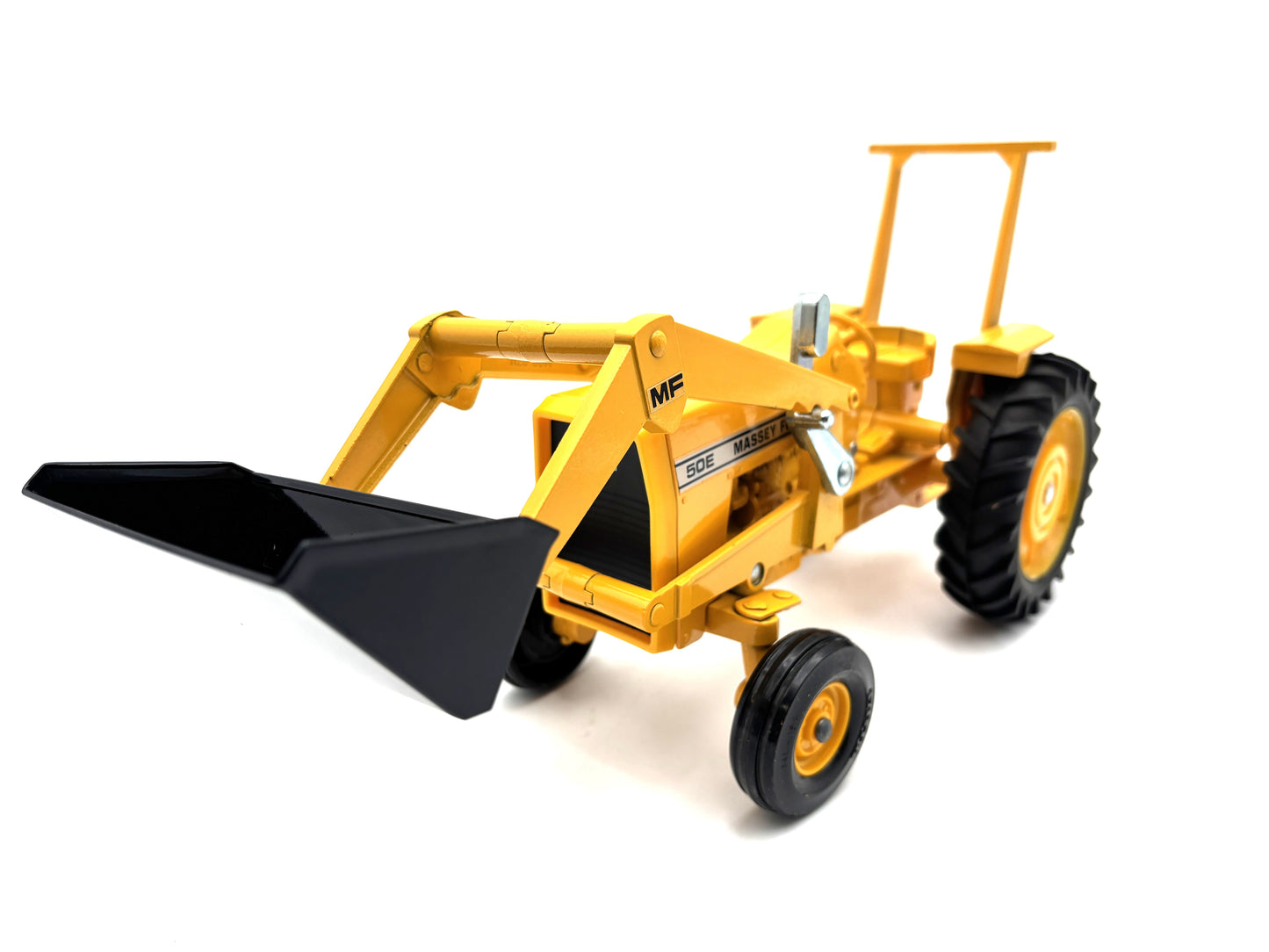 1/16 Massey Ferguson 50E Industrial with Loader
