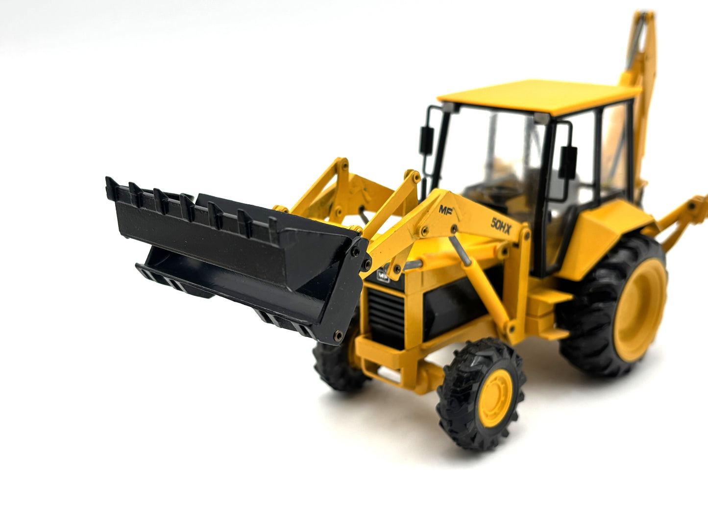 1/35 Massey Ferguson 50H Backhoe Loader