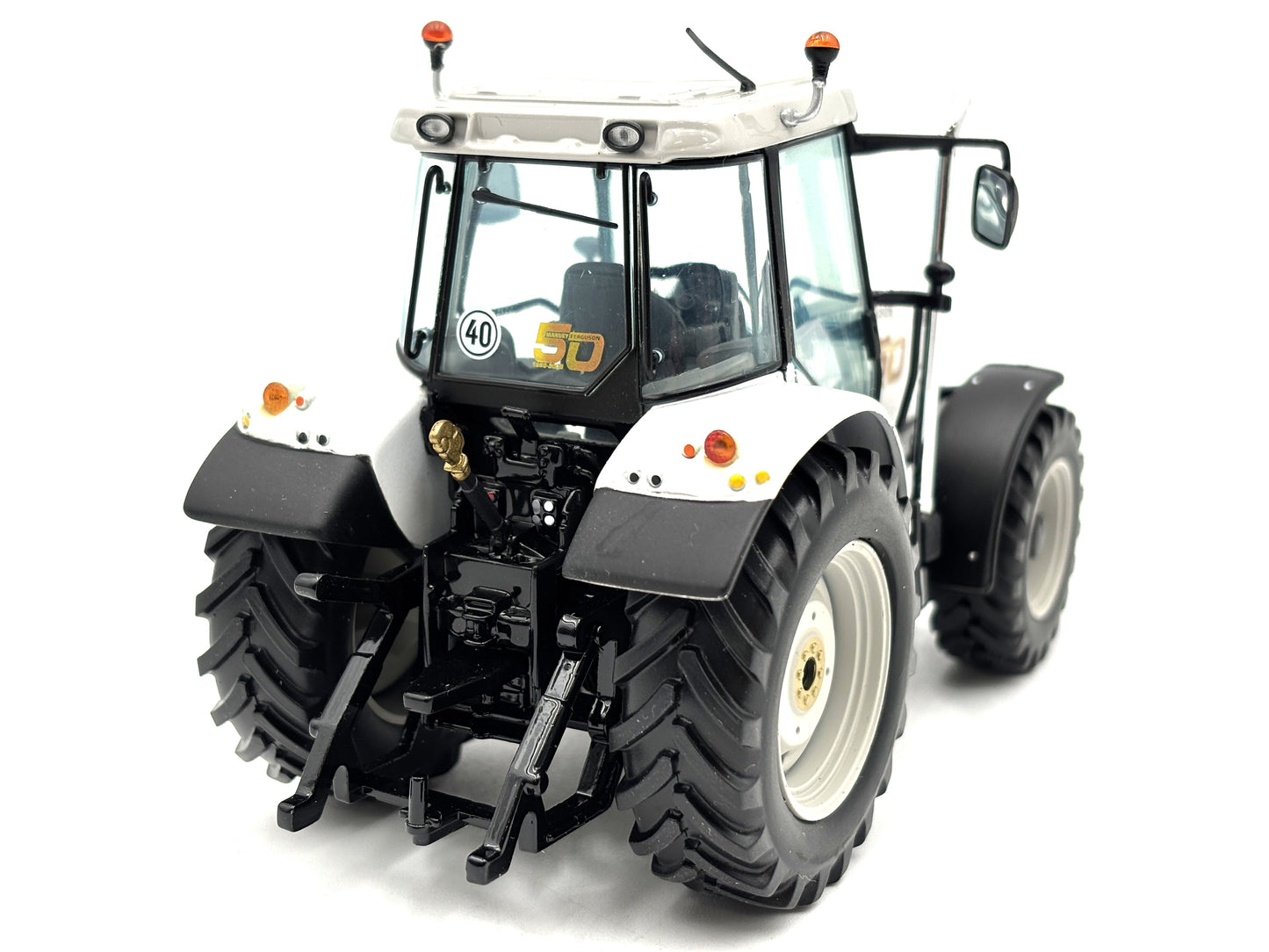 1/32 Massey Ferguson 50th Anniversary