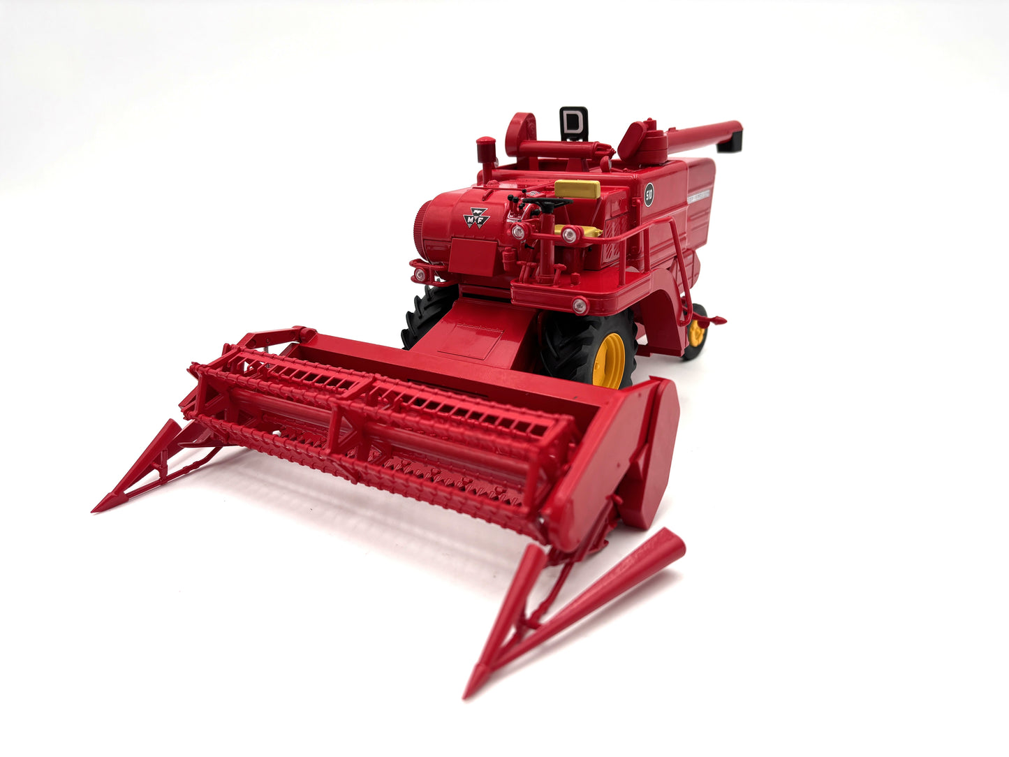 1/32 Massey Ferguson 510