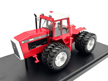 1/32 Massey Ferguson 5200
