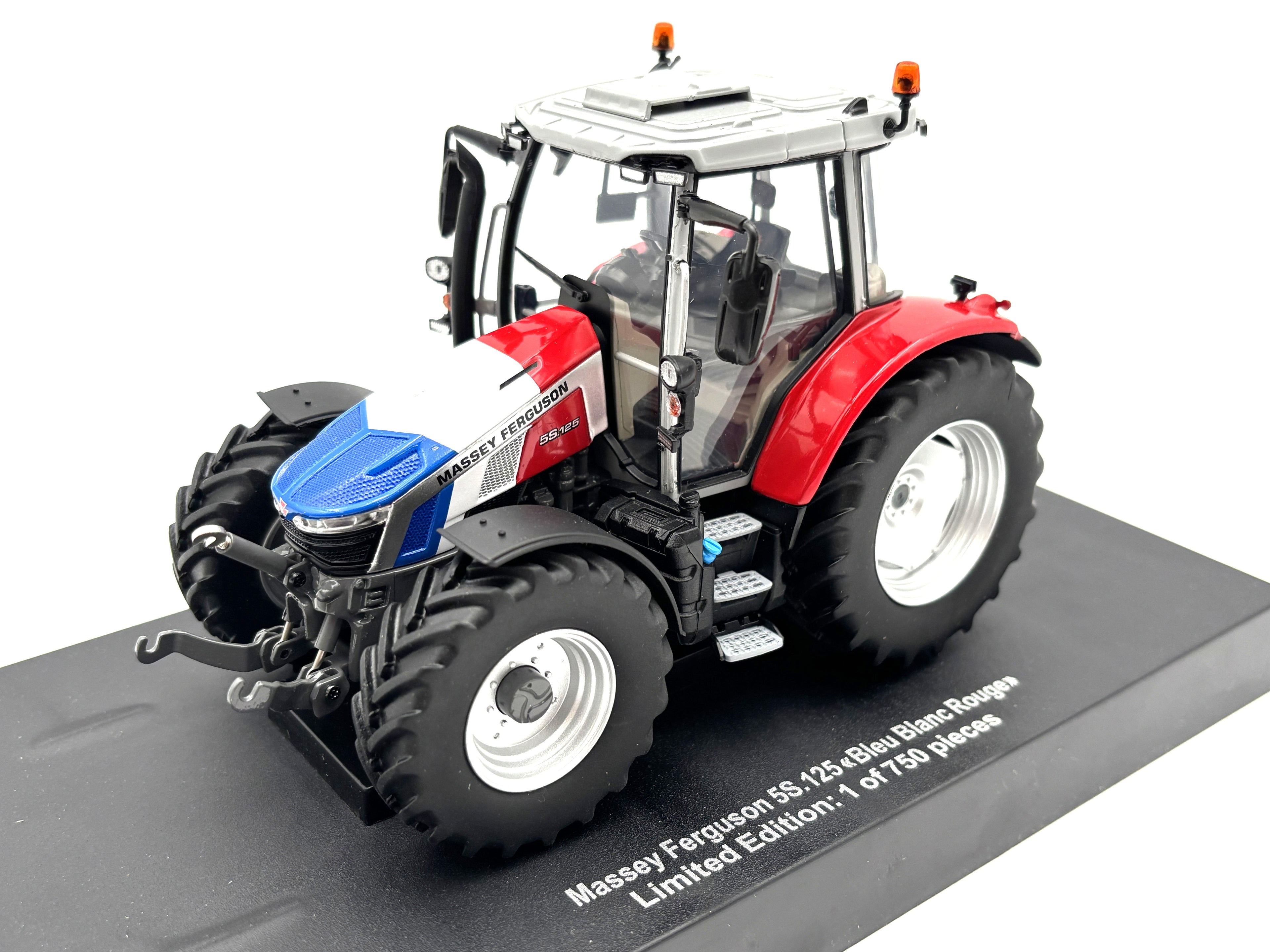 1/32 Massey Ferguson 55.125 French Colours