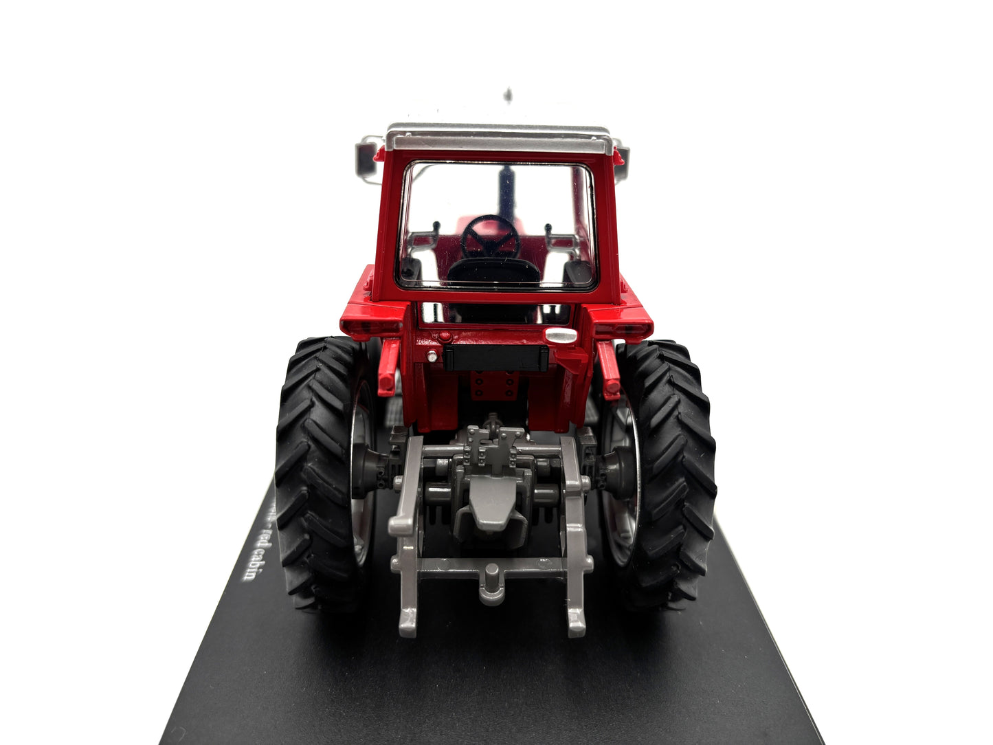 1/32 Massey Ferguson 590 with Cab