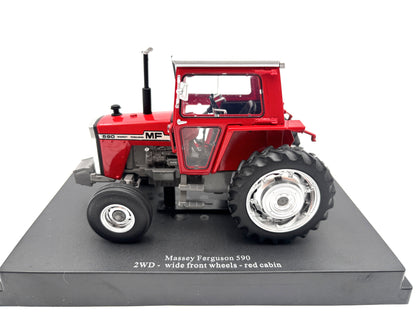 1/32 Massey Ferguson 590 with Cab