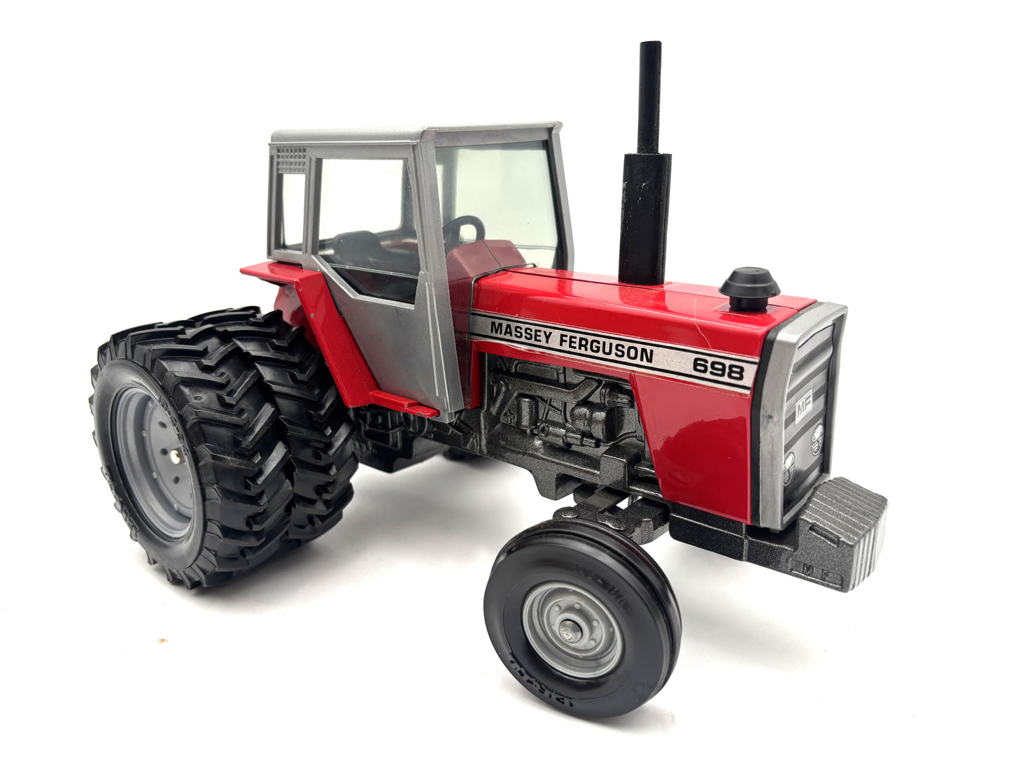 1/20 Massey Ferguson 698