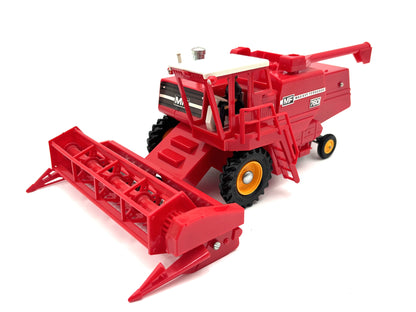 1/32 Massey Ferguson 760