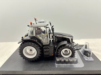 1/32 Massey Ferguson 7S.190 Black Edition