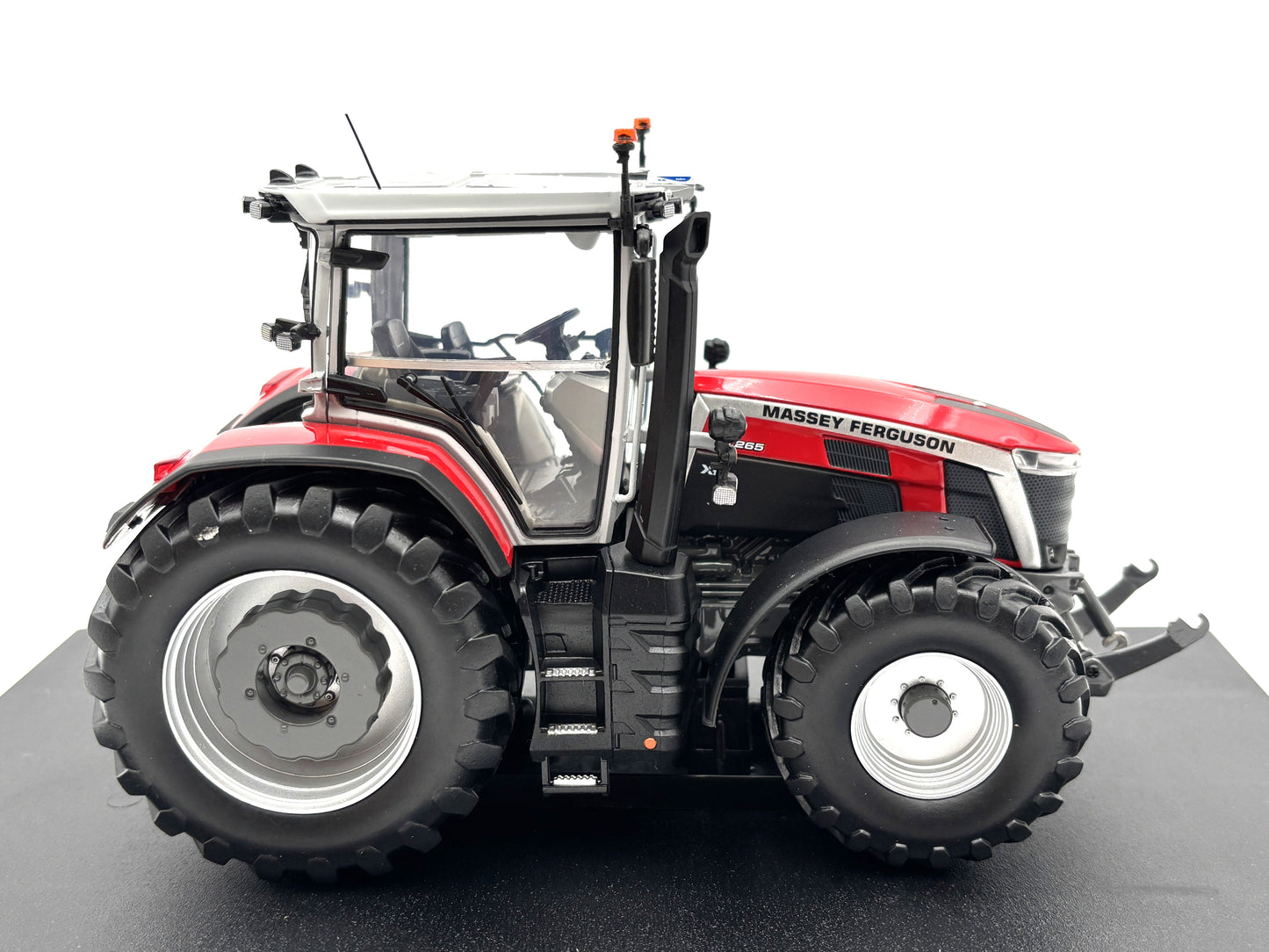 1/32 Massey Ferguson 8S.265 Xtra