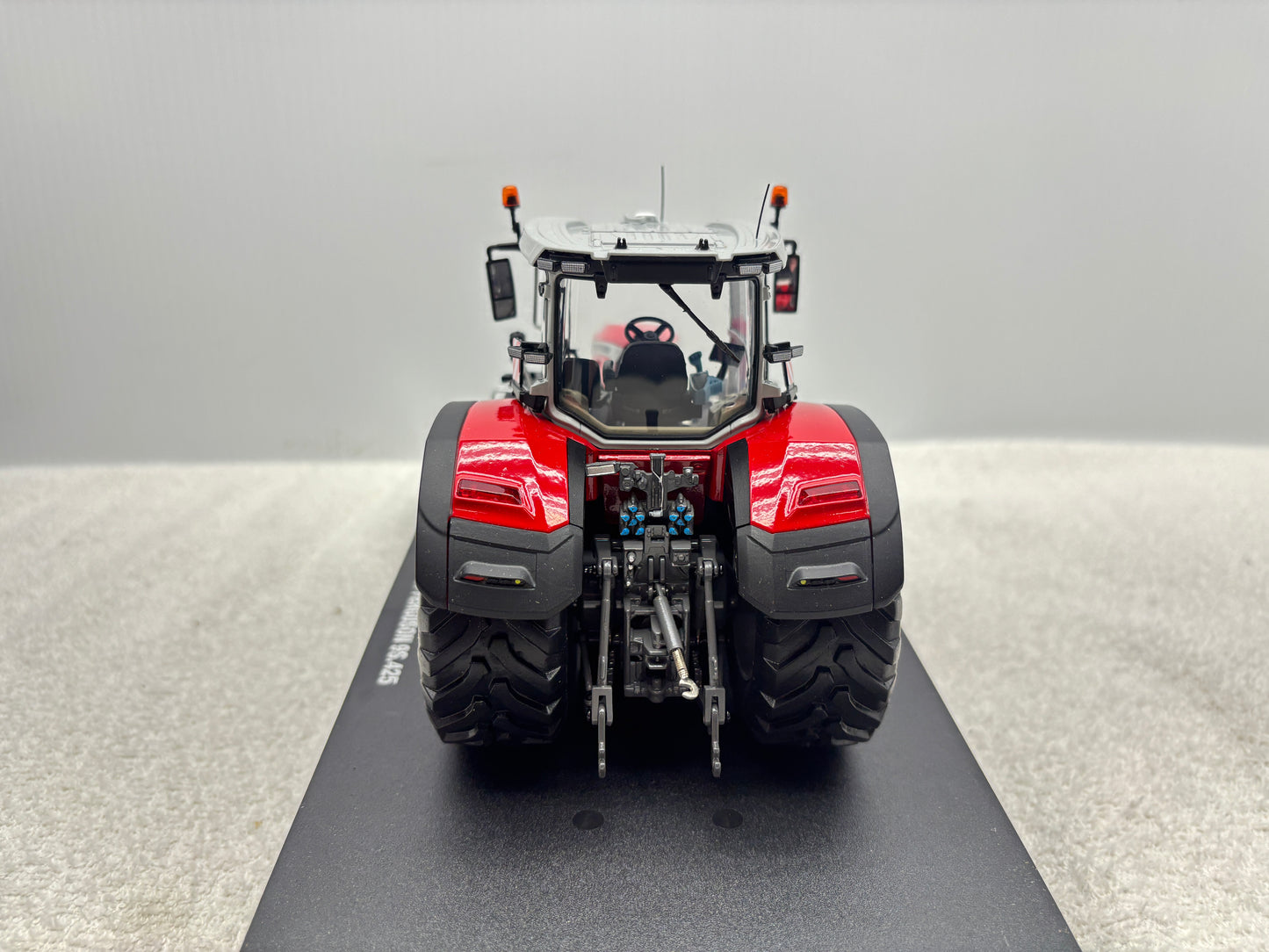 1/32 Massey Ferguson 9S.425 Agritechnica