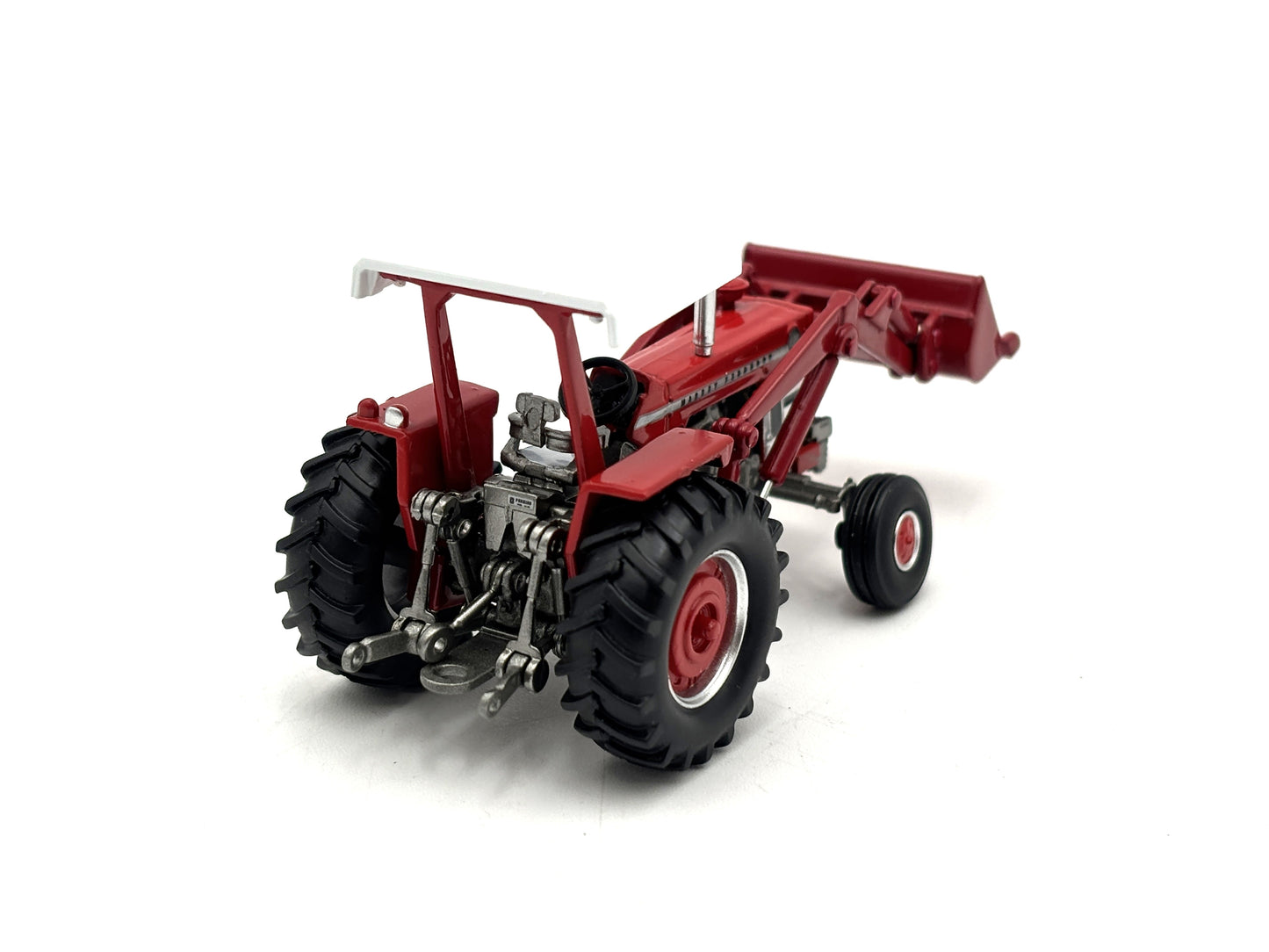 1/64 Massey Ferguson STFS 1130 with Loader