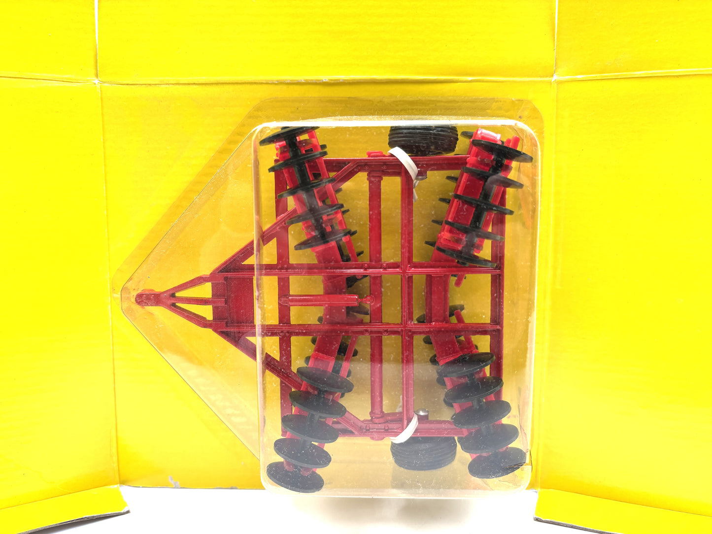 1/32Massey Ferguson Tandem Disk