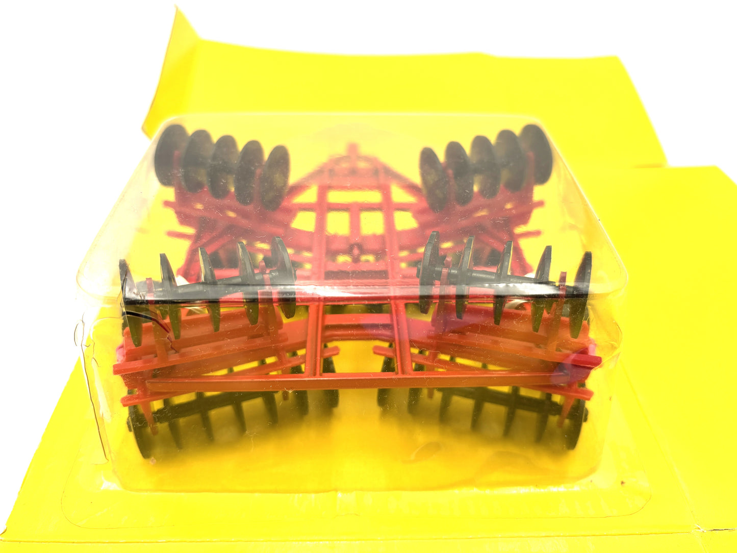 1/32Massey Ferguson Tandem Disk