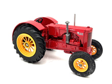 1/16 Massey Harris Twin Power Pacemaker