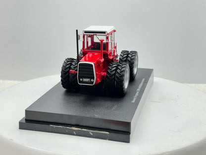 1/32  Massey Ferguson 1200 Molcon