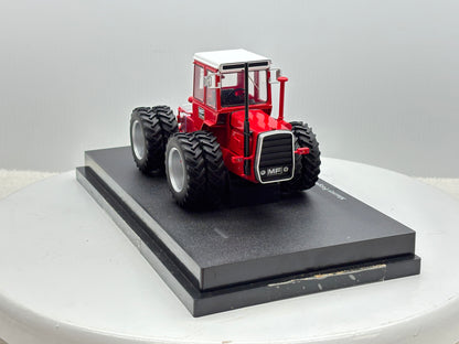 1/32  Massey Ferguson 1200 Molcon