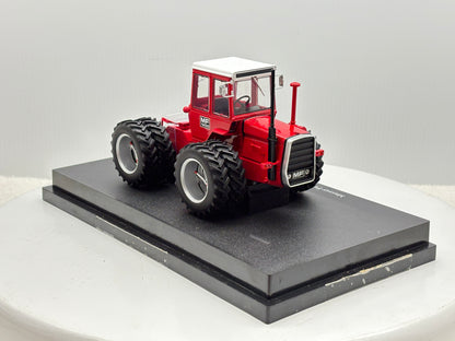 1/32  Massey Ferguson 1200 Molcon